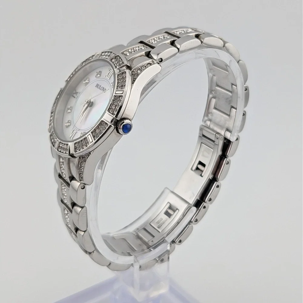 Bulova 96L116 Swarovski Crystal Mother of Pearl Women's‎ Watch 30mm 6.5